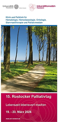 Titelbild eines Flyers, zu sehen ist u. a. eine Foto eines Spazierweges entlang einer Steilküste